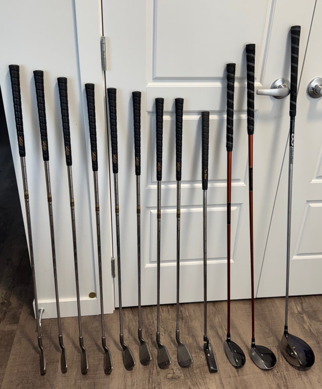 Left Hand Golf Club Set of 12 - photo 3