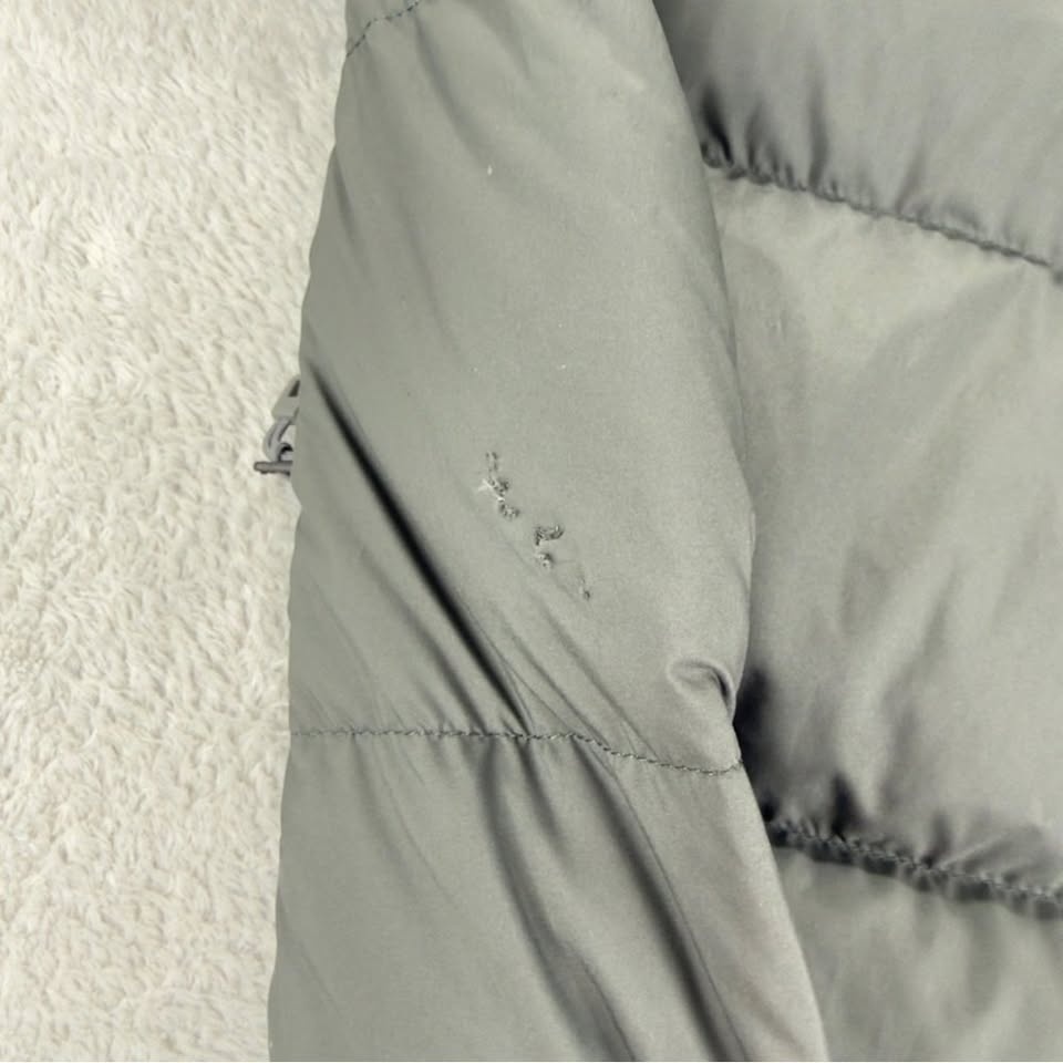 Patagonia NWT Men's Medium Silent Down Puffer Jacket 27930 - photo 5
