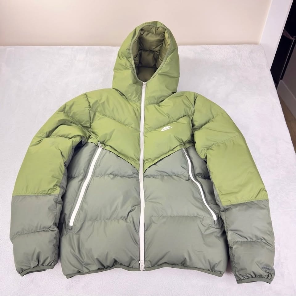 Nike Storm-fit Men's Medium Grey Duck Down Puffer Jacket