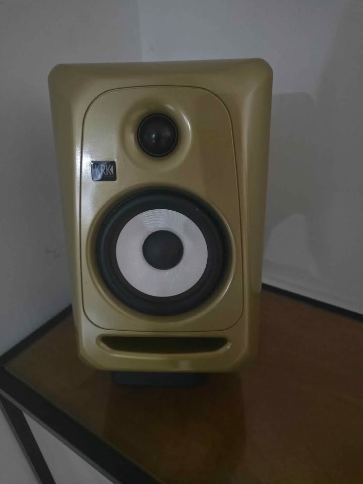 KRK ROCKET 5 (Vintage Gold Special Edition) Studio Monitor Speak - photo 2