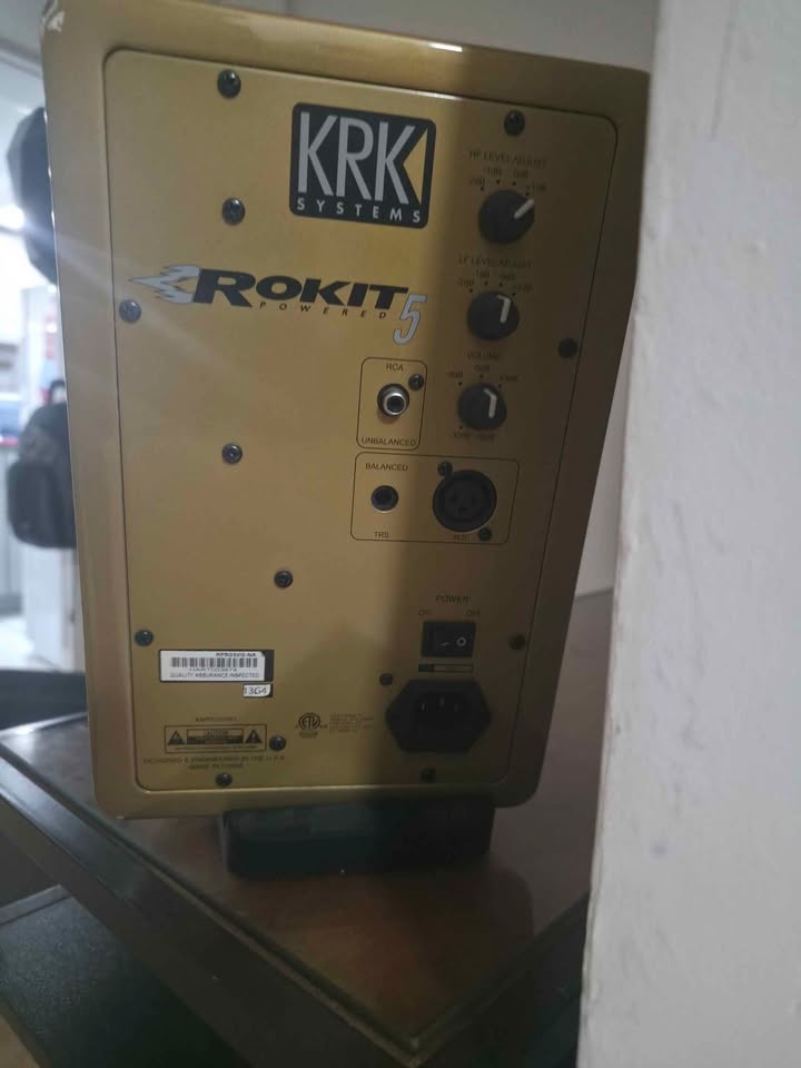 KRK ROCKET 5 (Vintage Gold Special Edition) Studio Monitor Speak - photo 3