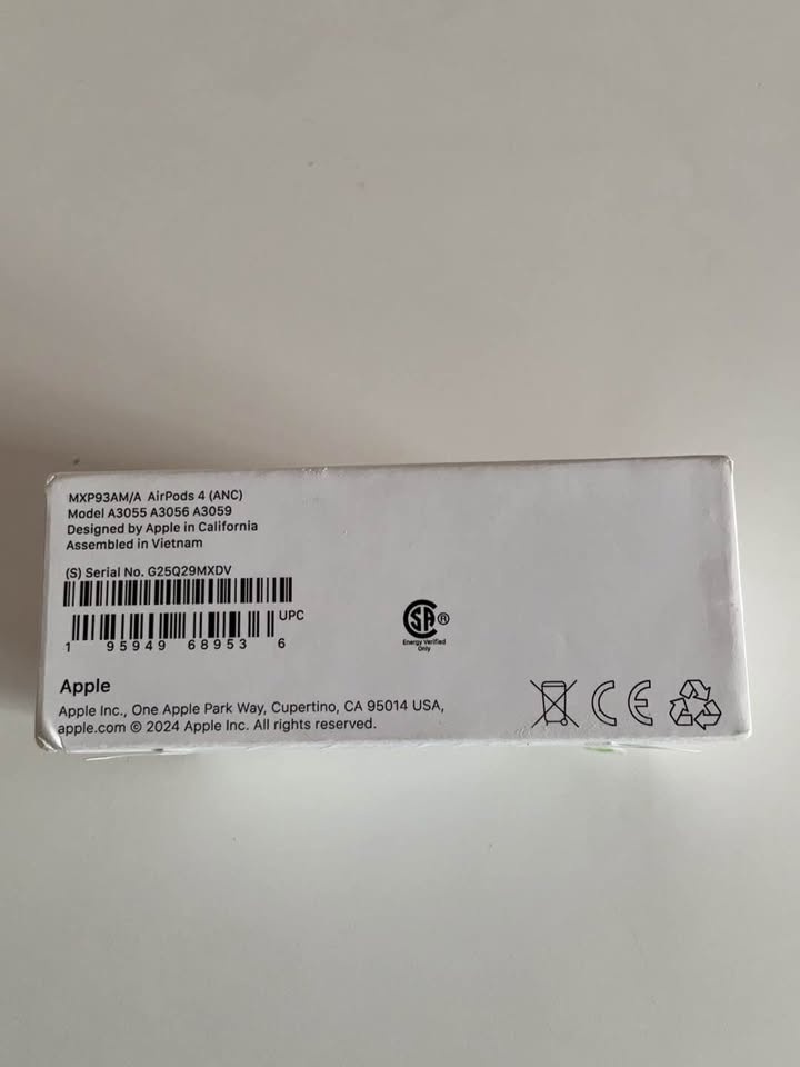 Unopened AirPods 4 - photo 3