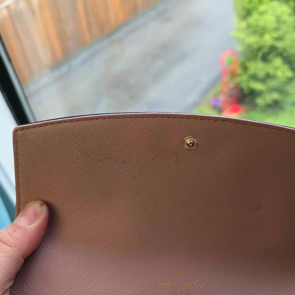 Kate Spade Wallet - photo 5