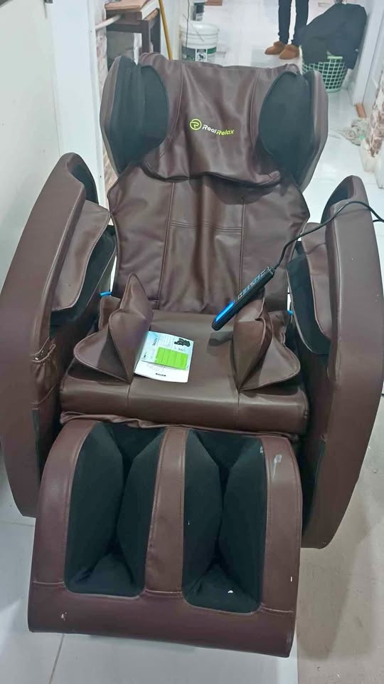 Massage Chair Real Relax Favor-04 Brown (Like New)