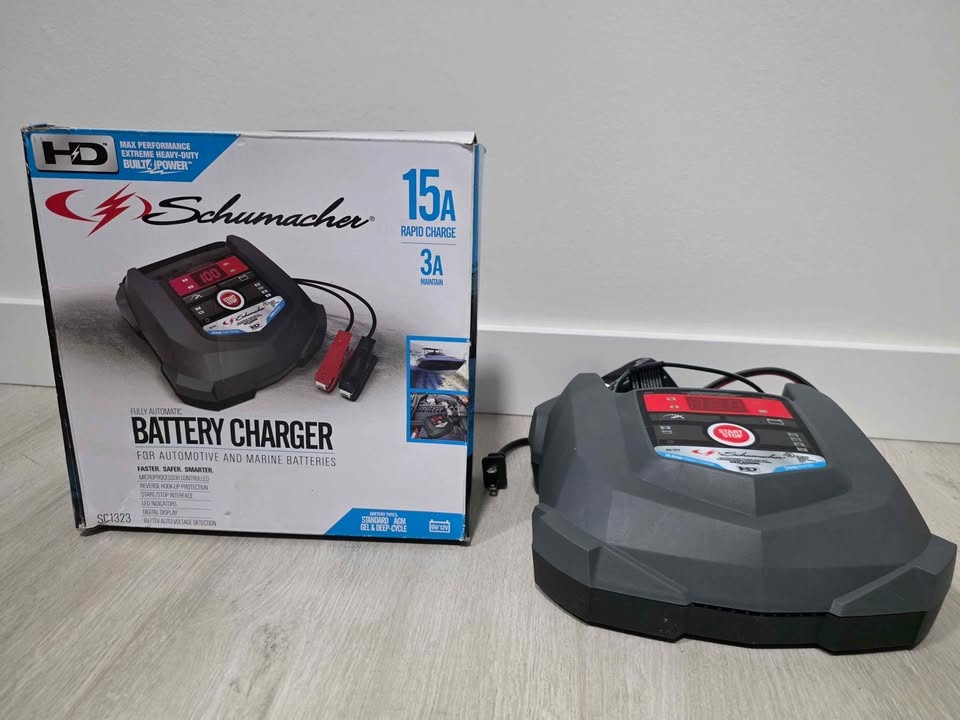 Schumacher 15A Fully Automatic Battery Charger - photo 4