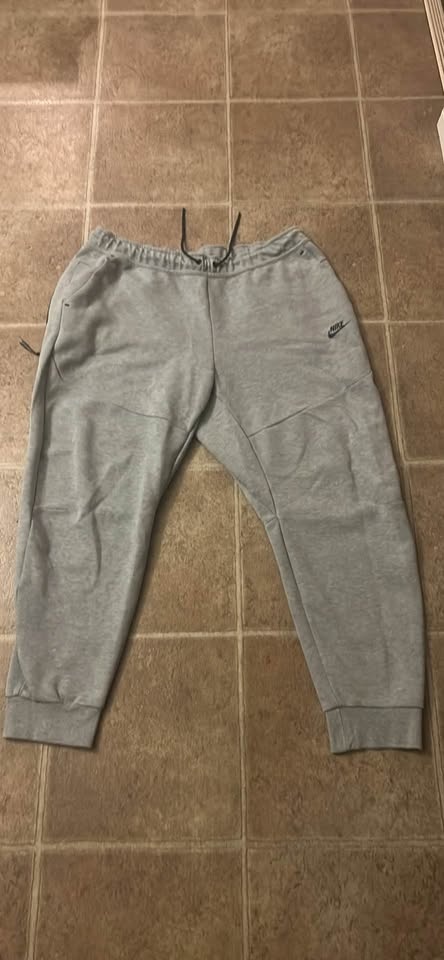 XL-XXL Nike Tech Pants - photo 3