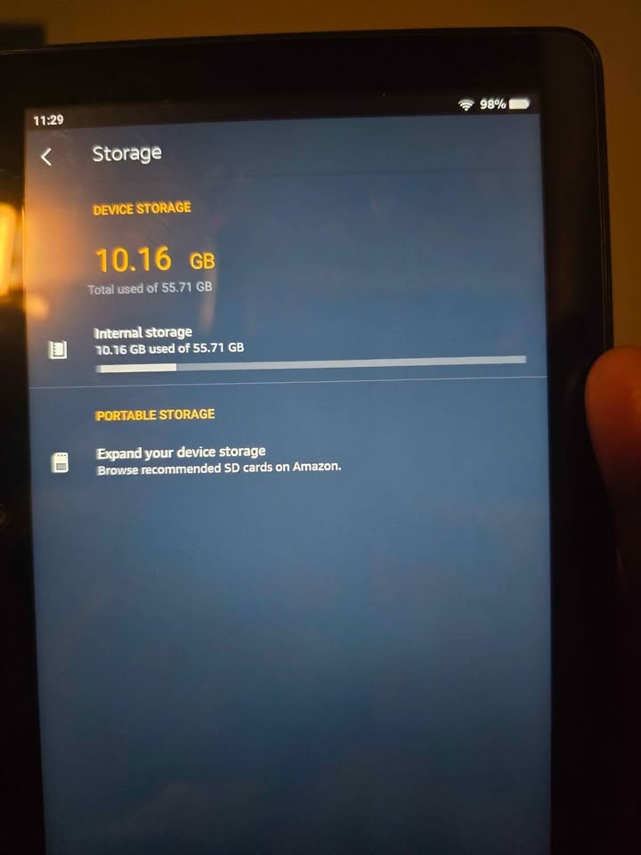Amazon Fire HD 8 Tablet - photo 2