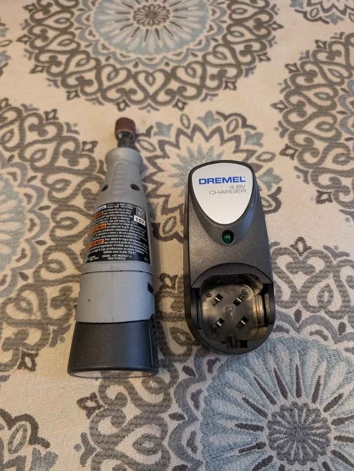 Dremel 7300 Cordless Rotary Tool - Used Twice - photo 3