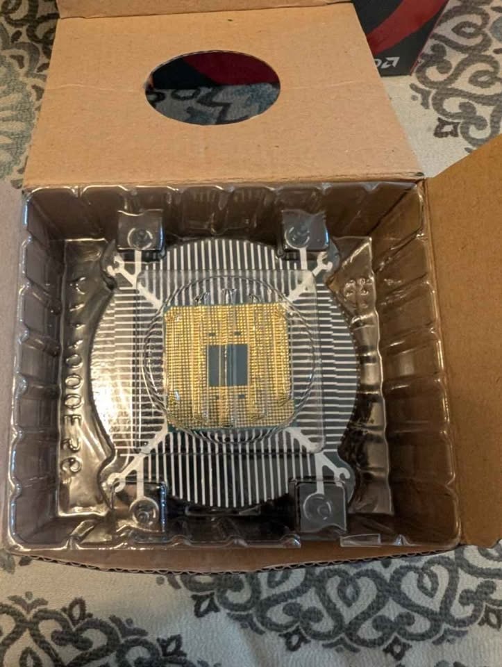 AMD Ryzen 7 1700 CPU - 8 Cores / 16 Threads - Open Box - photo 2