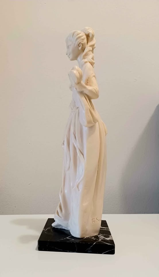 Vtg. A. Santini Tall Italian Lady Statue - photo 3