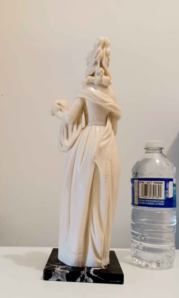 Vtg. A. Santini Tall Italian Lady Statue - photo 4