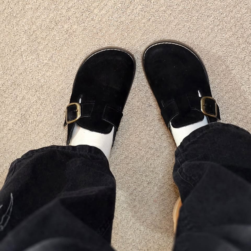 Cushionaire Black Genuine Suede Clogs for Women - Size 6 - photo 2