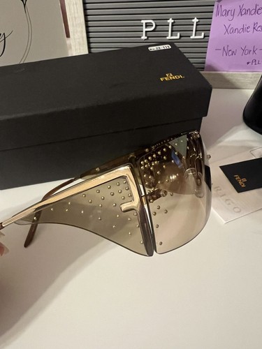 Fendi Gold Women Sunglasses SL 7398S 68 w/ Case & Box - photo 3