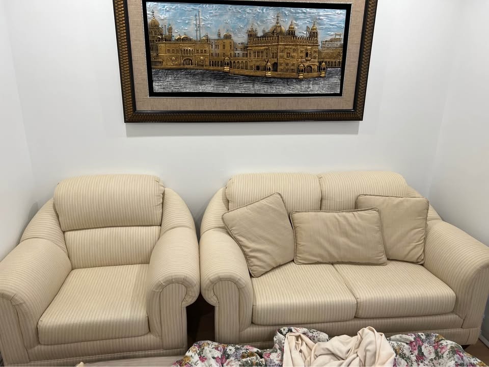 3 piece Custom Italian Sofa set - photo 2