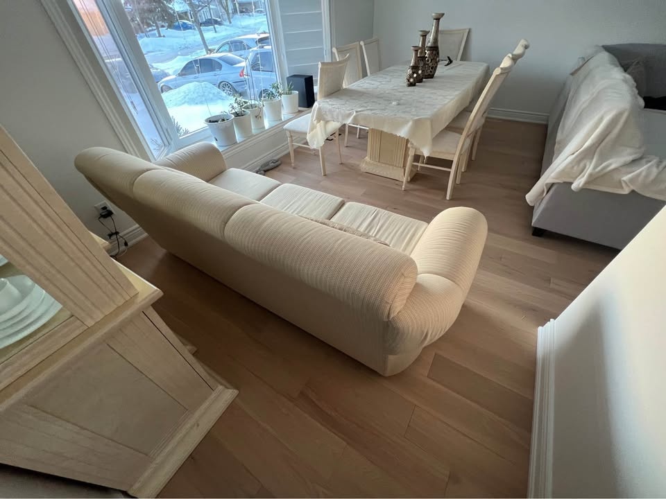 3 piece Custom Italian Sofa set - photo 4