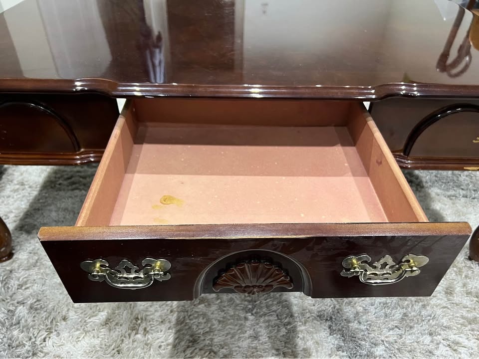 Antique Wooden Coffee Table - photo 5