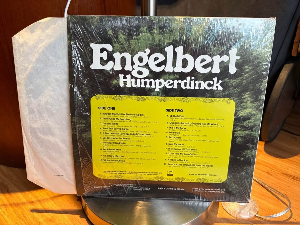 1977 Engelbert Humperdinck Vinyl "20 Great Hits" - MINT! - photo 4