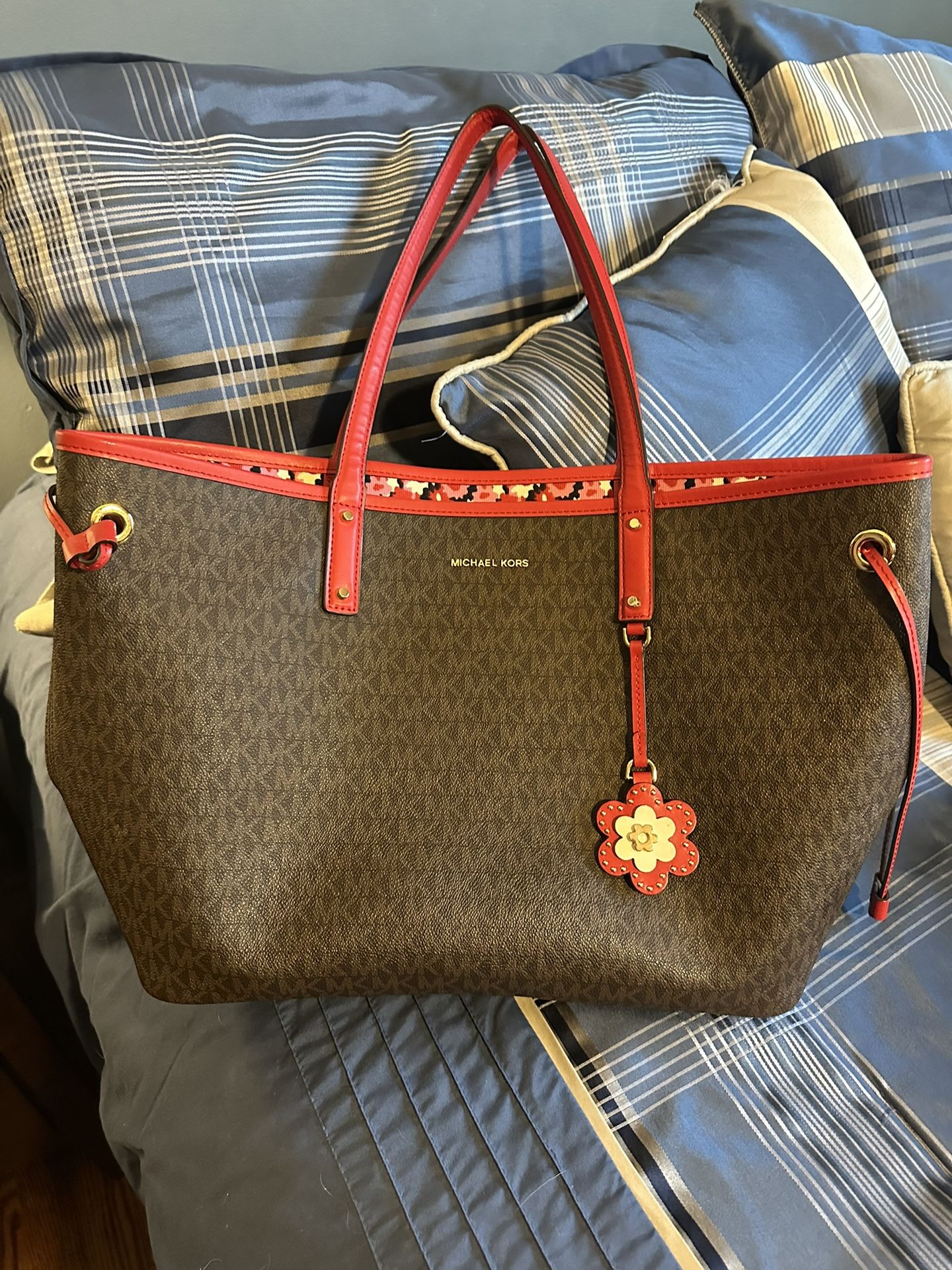 Michael Kors purse - photo 2