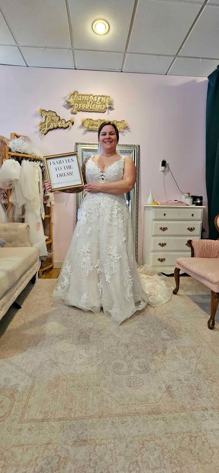 Maggie Sottero Wedding Dress - Ivory over Blush, Size 16