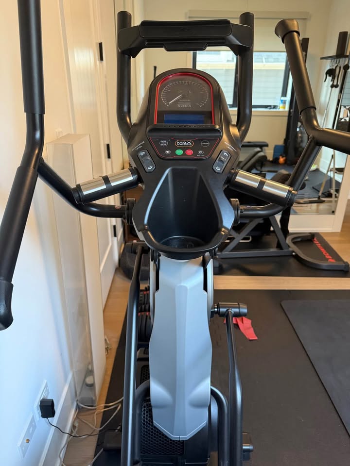 Bowflex Max Trainer M6 Elliptical - photo 3