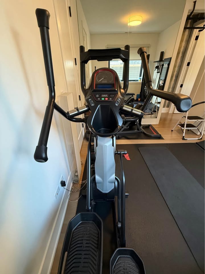 Bowflex Max Trainer M6 Elliptical - photo 5