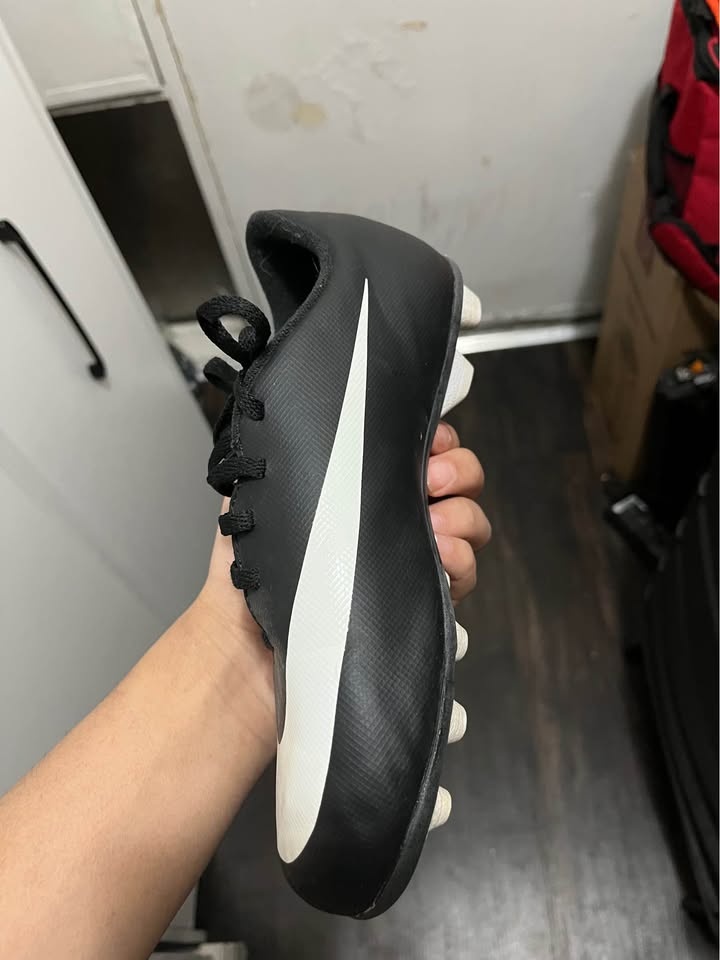 Junior Nike Bravata II FG Soccer Cleats - photo 3