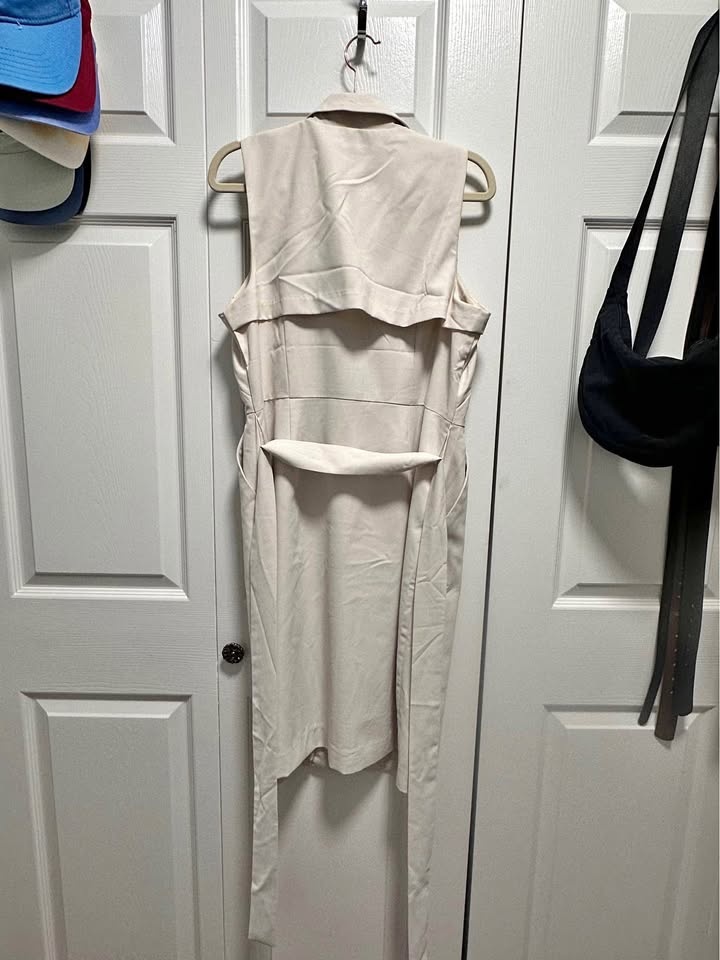 BNWT Banana Republic Trench Dress/Cover Up - Size 10 Petite
