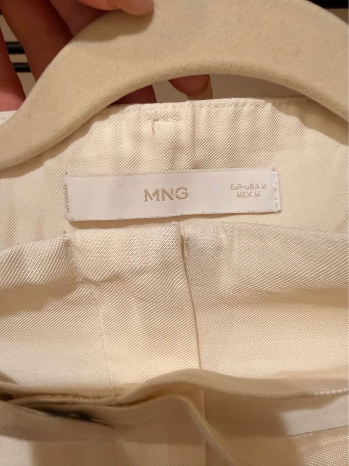 White shorts - photo 2