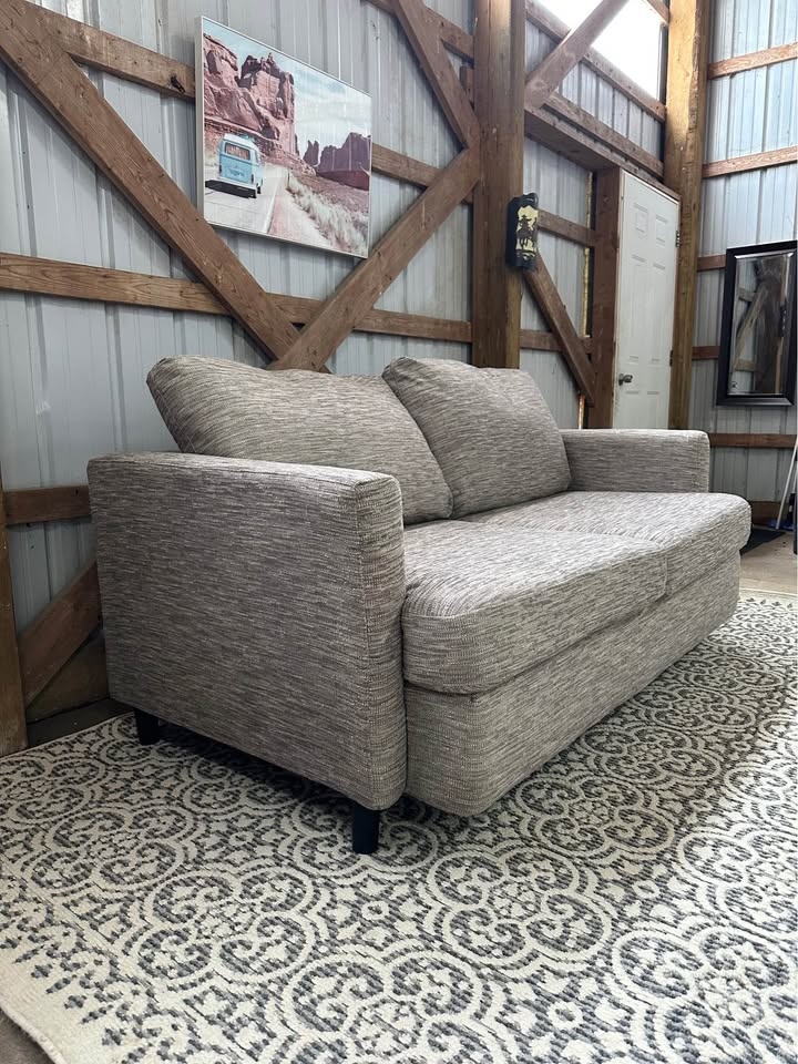 Modern Grey Textured Loveseat - photo 4