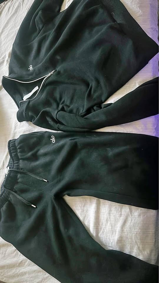 Men’s Alo Quarter Zip Set