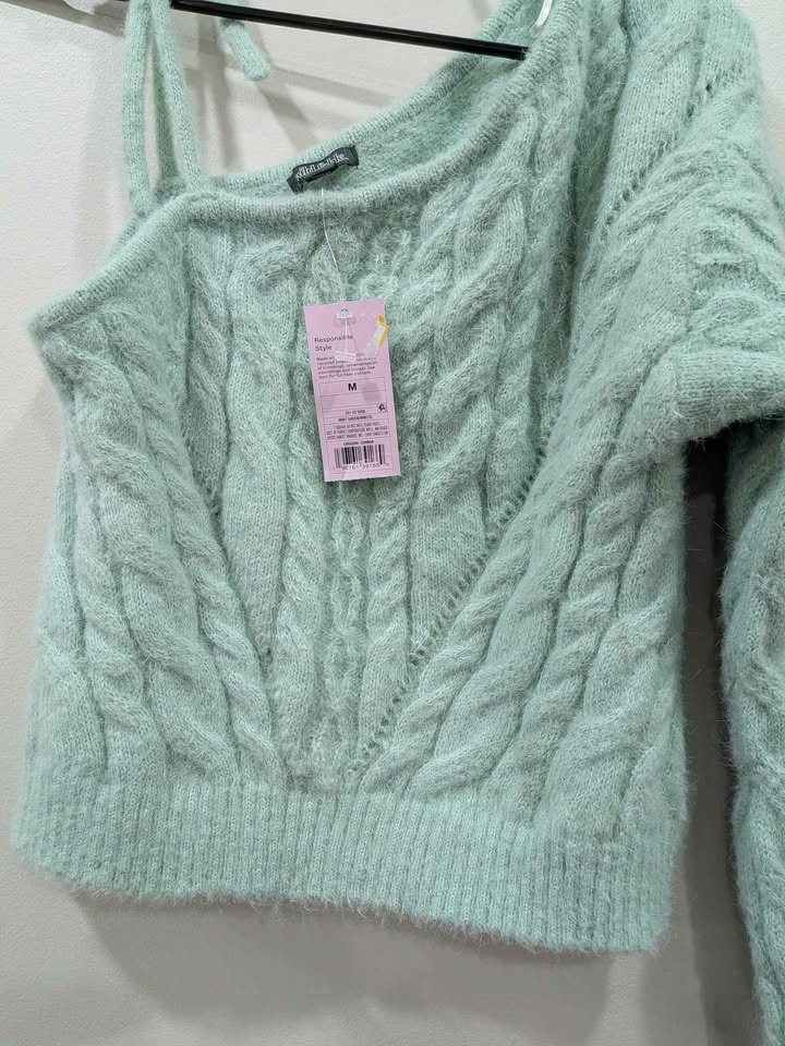 Brand New Chic Off Shoulder Mint Green Sweater - Medium - photo 5
