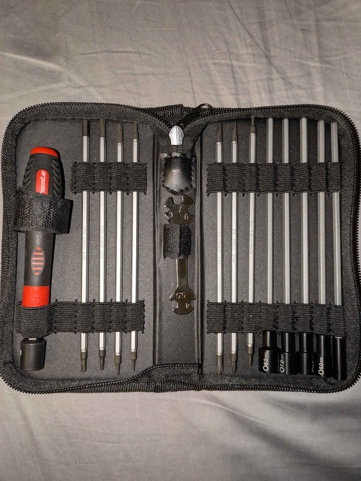 Dynamite RC toolkit - photo 2