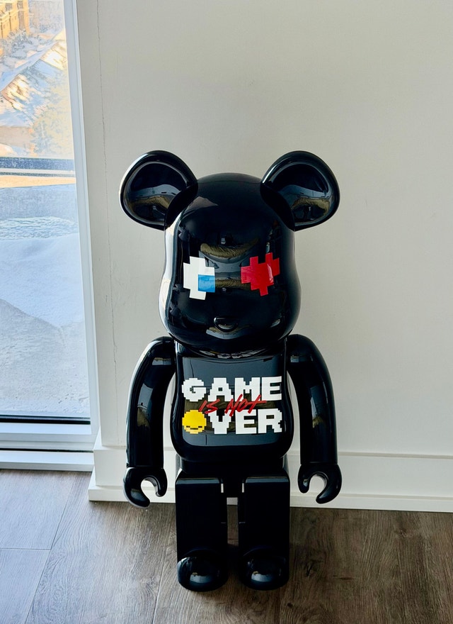 BE@RBRICK PAC-MAN × GRAFFLEX × 9090 × S.H.I.P & crew 1000%