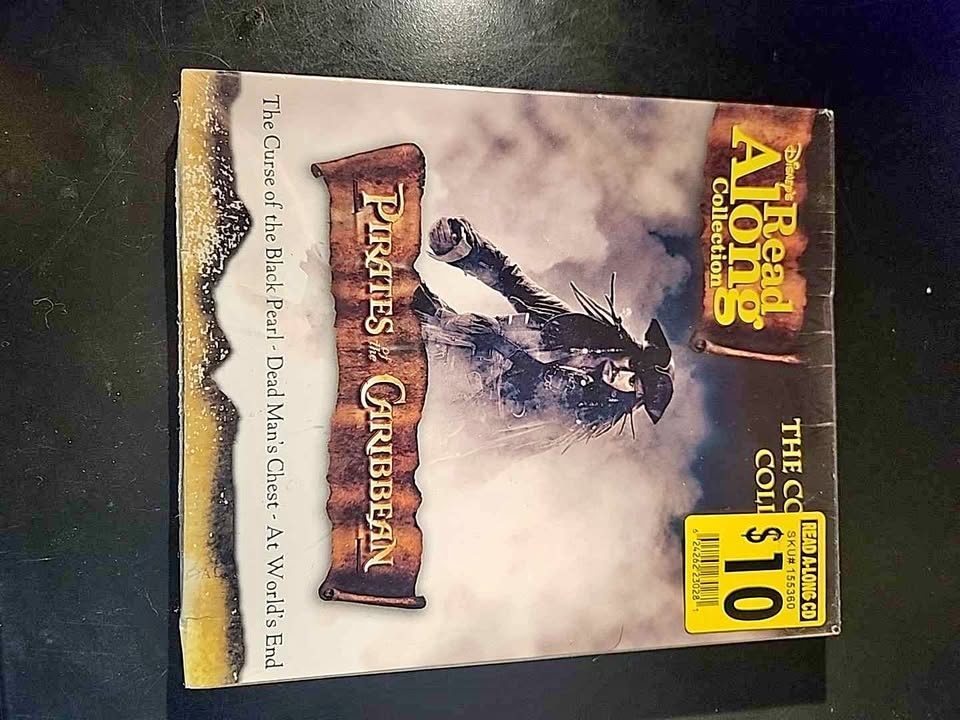 Disney Pirates Of The Caribbean Read Along Audio CD & Books 2006