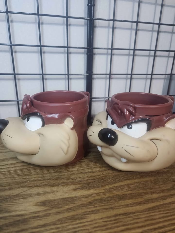 Vintage Taz Tasmanian Devil Plastic Mug - Looney Tunes 1993 - photo 5