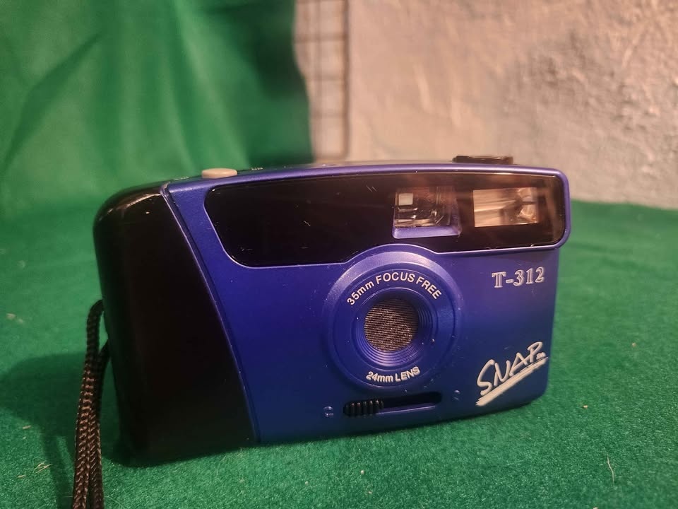Snap T-312 Film Camera Point and Shoot - photo 2