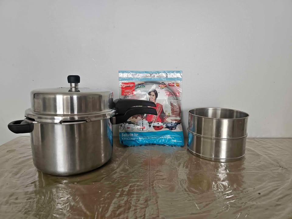 Prestige Pressure Cooker - 8 Litres