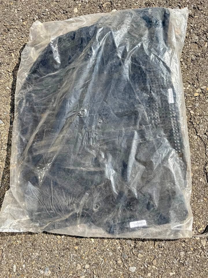 4 piece Floor mats, still sealed