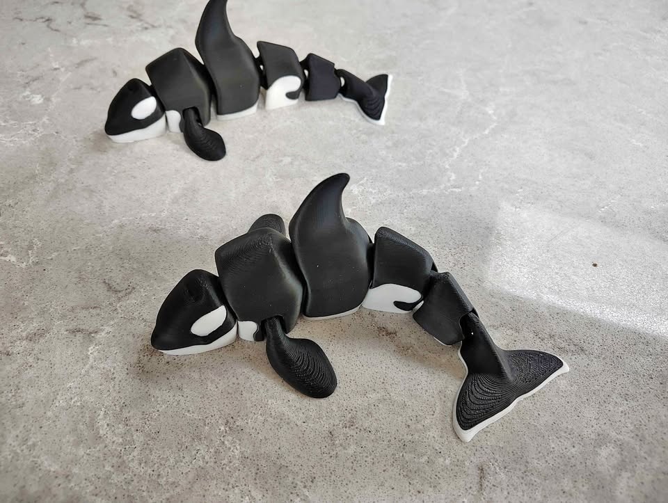 3D Printed Articulating Orca (Killer Whale)