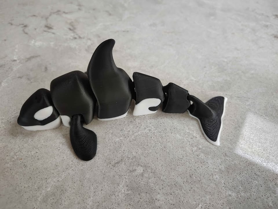 3D Printed Articulating Orca (Killer Whale) - photo 2