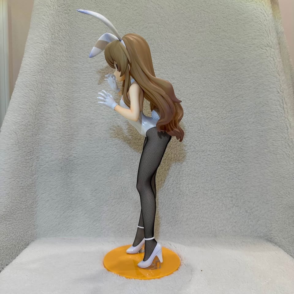 Taiga Aisaka Bunny Ver 1/4 scale - photo 2