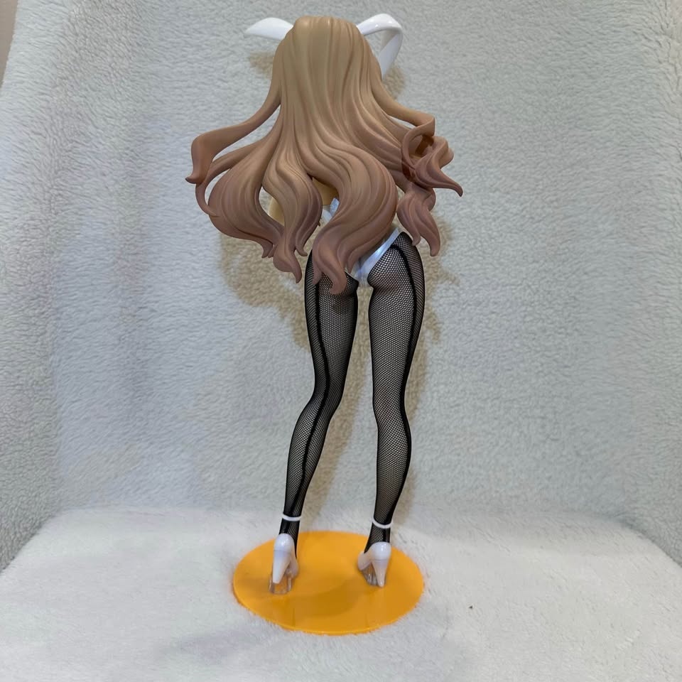 Taiga Aisaka Bunny Ver 1/4 scale - photo 3