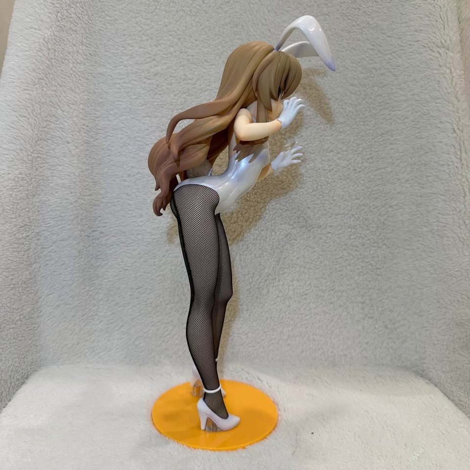 Taiga Aisaka Bunny Ver 1/4 scale - photo 4