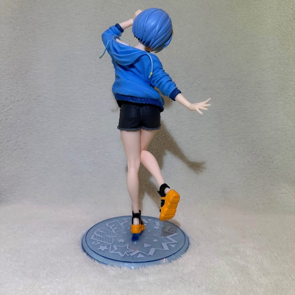 TAiTO Precious Rem Re:Zero Sport Summer Version Figure - photo 3