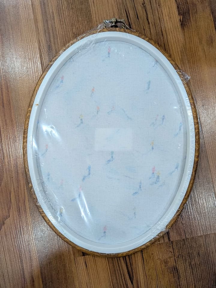 Brand New Oval Skiing Landscape Wall Decor - photo 3
