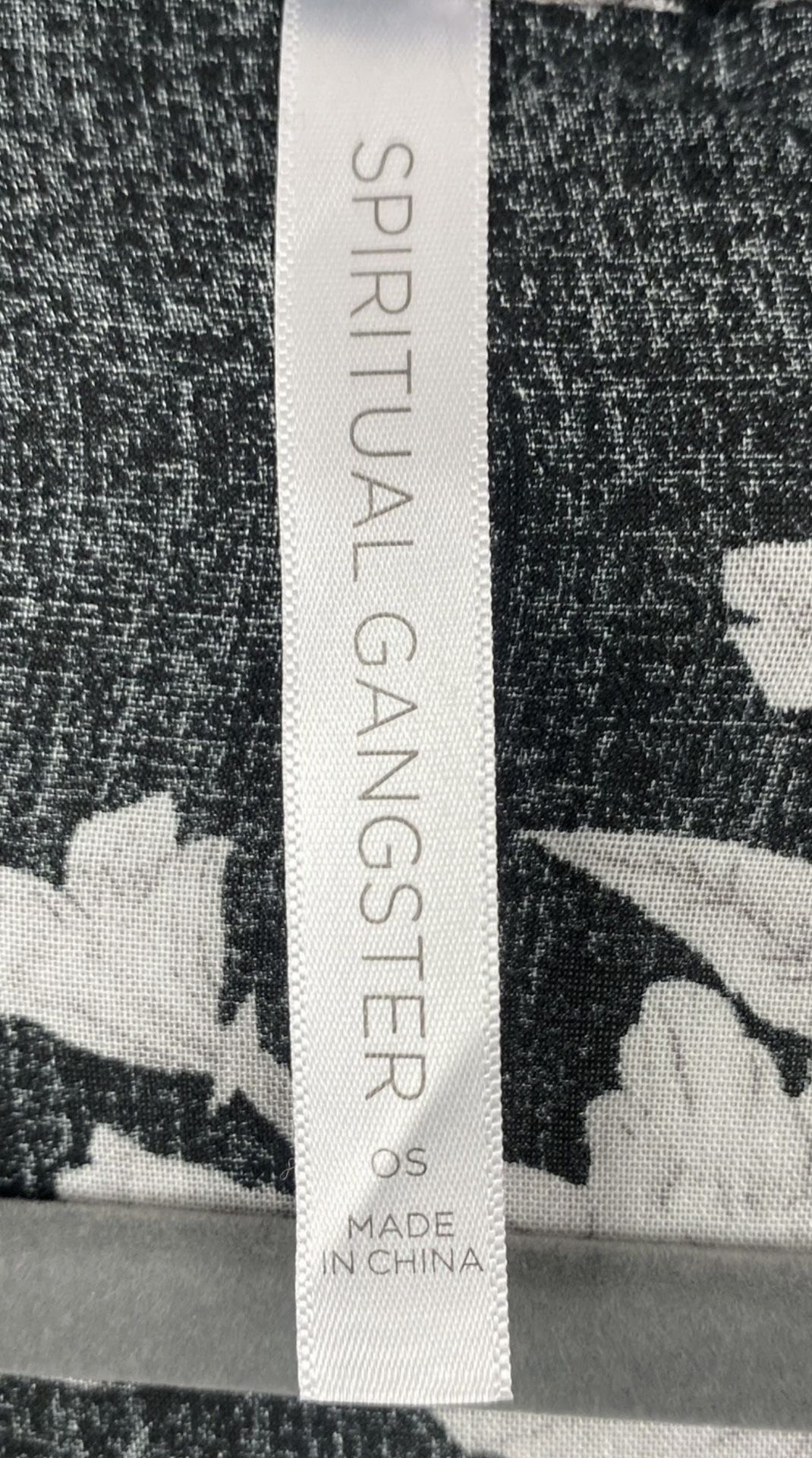 Spiritual Gangster Black & White Floral Longline Kimono One Size - photo 5