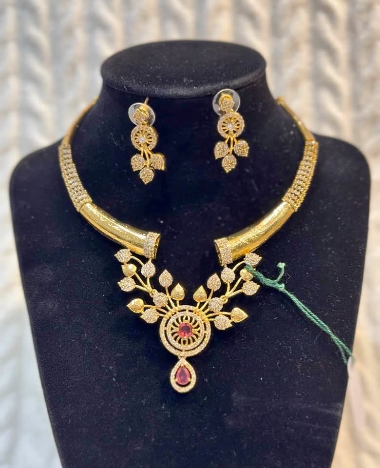 Flower design AD stone necklace set