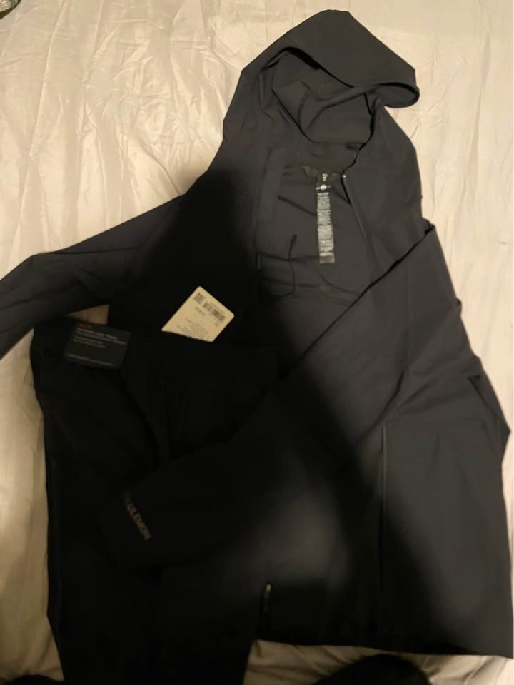 Black Lululemon Men Pace Breaker Tracksuit - photo 2