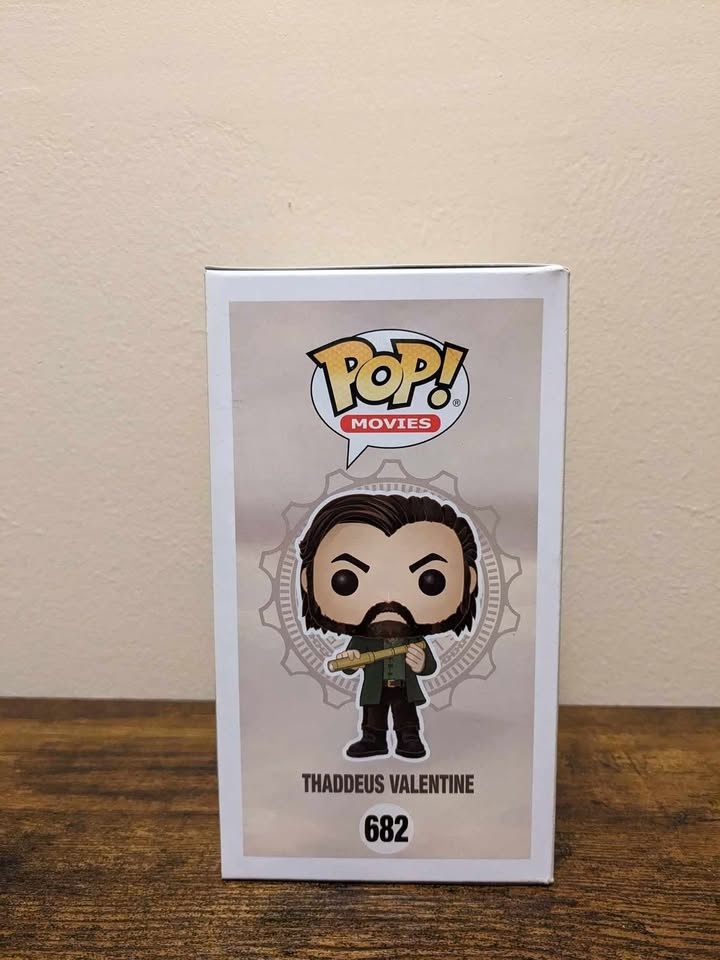 Thaddeus Valentine Funko Pop - photo 3