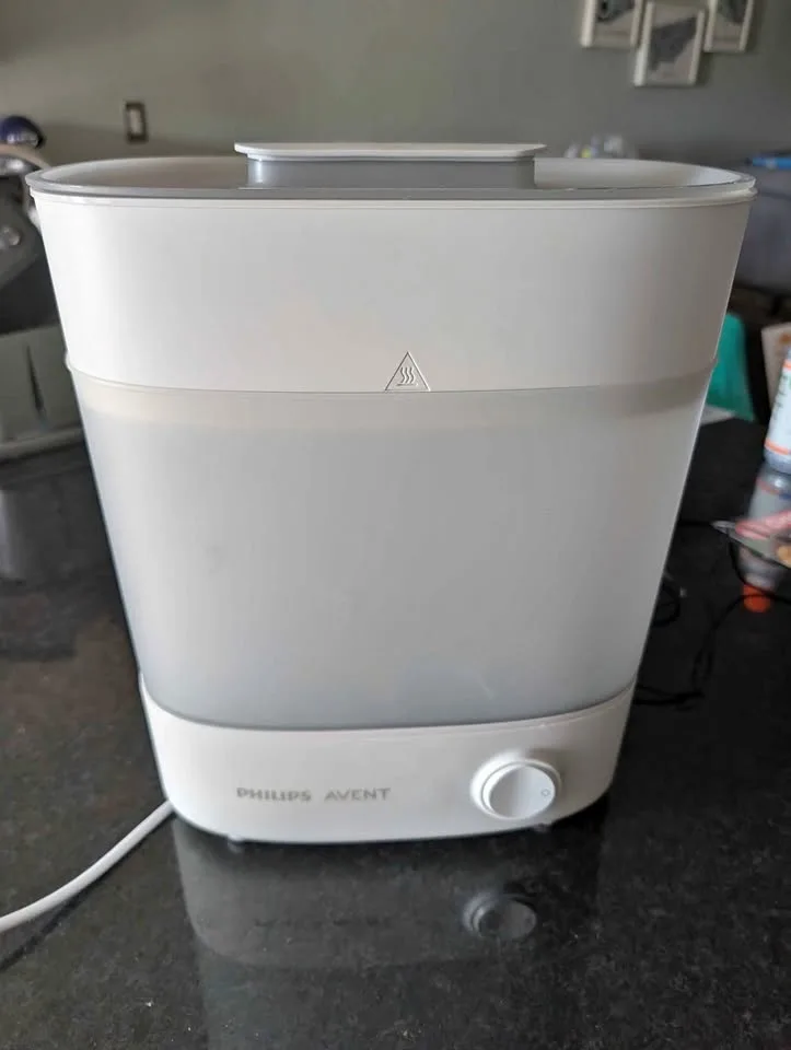 Phillips Avent Bottle Sterilizer thumbnail